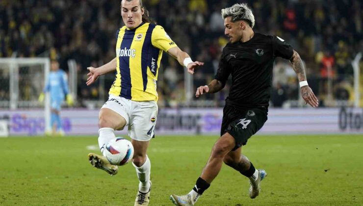 Trendyol Süper Lig: Fenerbahçe: 2 – Atakaş Hatayspor: 1 (İlk yarı)