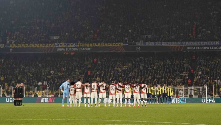 UEFA Avrupa Ligi: Fenerbahçe: 0 – Lyon: 0 (Maç devam ediyor)
