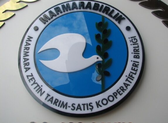Marmarabirlik’te Neler Oluyor? Kongre İçin İmza Toplayan Şahsa Darp!