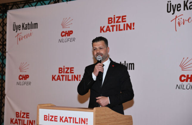CHP Nilüfer’de Üye Katılım Töreni: 450 Yeni Üye Parti Saflarında
