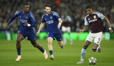 UEFA Şampiyonlar Ligi: B.Dortmund: 3 – Barcelona: 1
