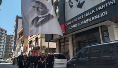 Çiğli’den Ankara’ya Adalet Yürüyüşü: Kadın İşçiler Dayanışma Çağrısı Yaptı!