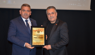 KARAMAN AKÇAŞEHİR BELEDİYE BAŞKANI SONER YEŞİLDAŞ’A “BÖLGESEL KALKINMAYA KATKI ÖDÜLÜ”