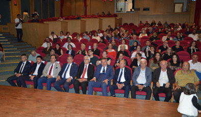 AKDENİZ’E DEĞER KATANLAR GÖRKEMLİ TÖRENLE ONURLANDIRILDI