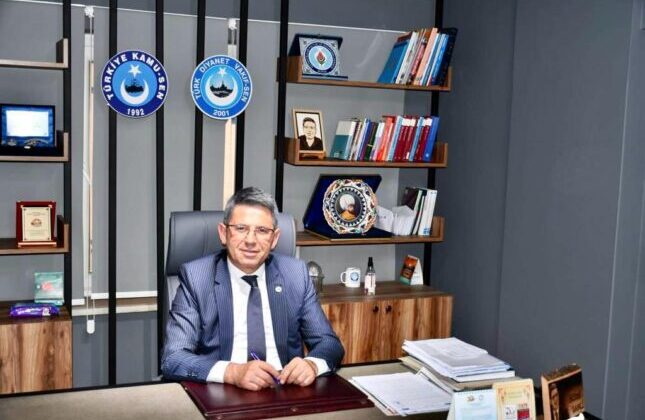 Türk Diyanet Vakıf-Sen; “Milli ve Manevi Değerlere Sahip Çıkmak Suç Değildir”
