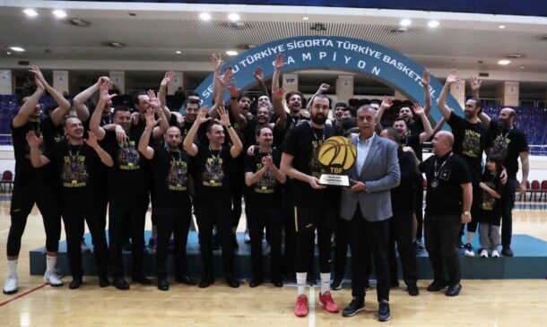 Esenler Erokspor, Basketbol Süper Ligi’ne yükseldi