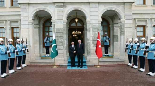 Cumhurbaşkanı Erdoğan, Pakistan Başbakanı Şerif’i kabul etti
