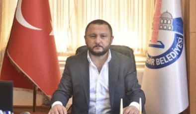 “İYİ Parti’nin meşruiyeti sandıktandır, iradeyi gasp edenler tarihten kaçamayacak!”