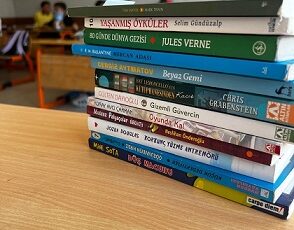 Kitapla Gelen Işık: Emekliler Meclisi Kitap Atölyesi’nden Türkiye’ye Umut Yolculuğu