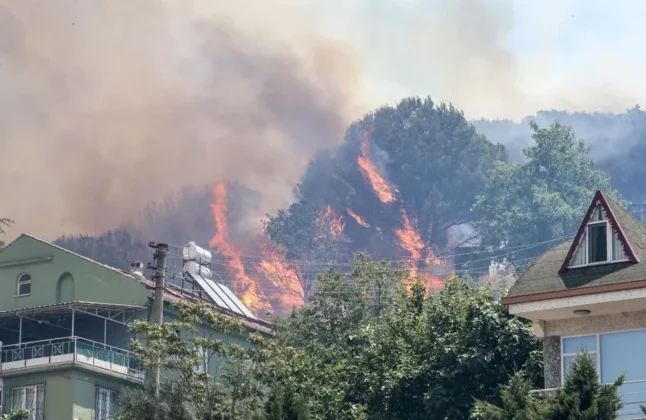 Her Zaman Vatandaşlarımızın Yanlarındayız