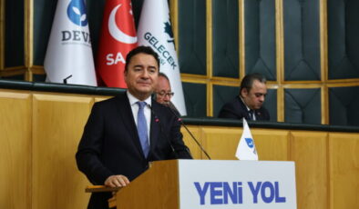 Ali Babacan’dan iktidara Gazze tepkisi: “Hükûmetin tepkisi tabiri caizse klavye delikanlılığından ibaret”
