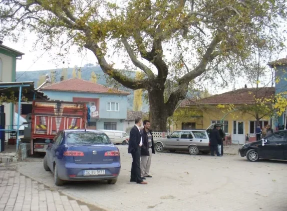 Avdancık ve Seçköy Ayakta: “1 Kilometre Uzakta Doğalgaz Var, Ama Bize Yok!”