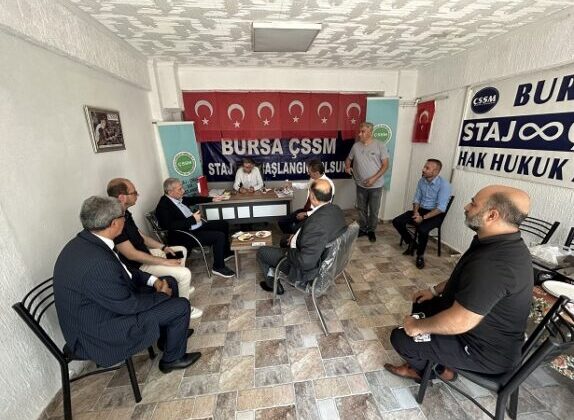 “ÇIRAKLAR UNUTULDU, BİZ UNUTMAYACAĞIZ!” – GELECEK PARTİSİ’NDEN STAJ MAĞDURLARINA DESTEK ZİYARETİ