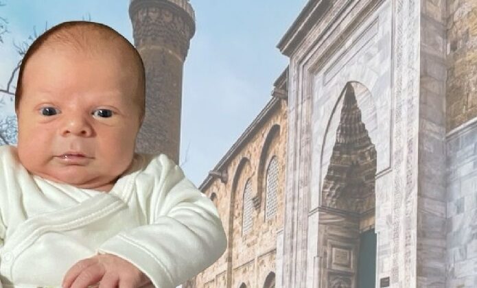 Tez’den Duygulandıran Paylaşım: “Bugün o küçük not yüreğimi titretti…”