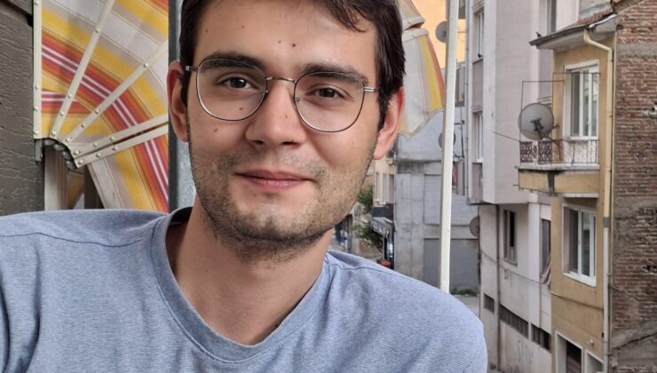 Gemlikli Avukat Barış Can Güler, Türk Telekom Reklamında Rol Aldı