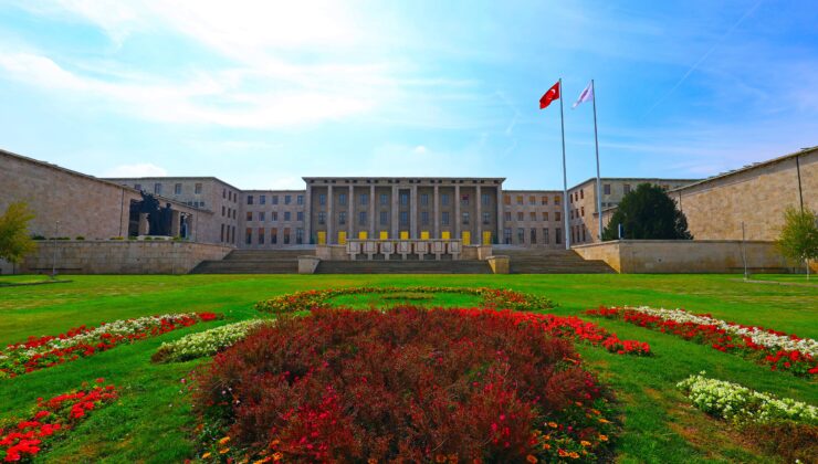 ‘Bölünmez Bütünlüğümüzü Parçalatmayız!’