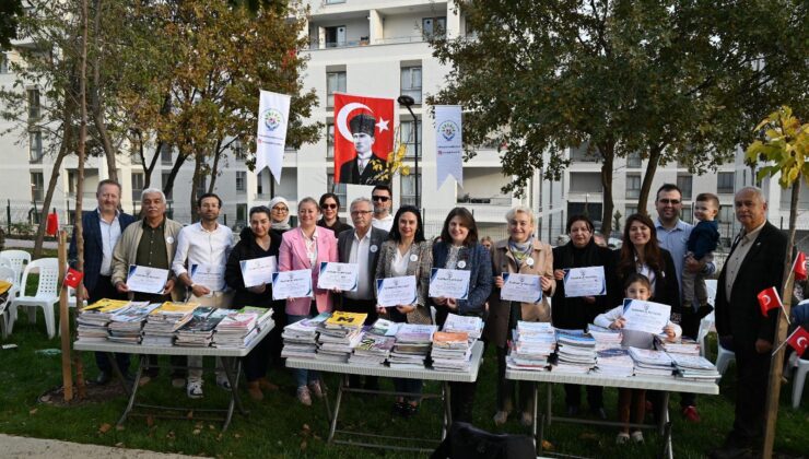 “En Güzel Koku Kitap Kokusu”
