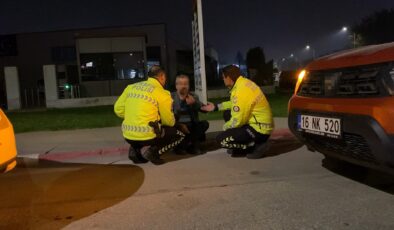 Alkollü sürücü uygulamada alkol almaya devam etti, babası çılgına döndü