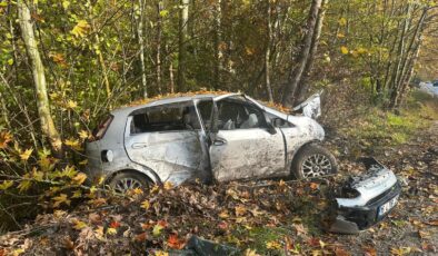 Bursa’da 50 metre arayla iki kaza: Aynı aileden 3 kişi yaralandı