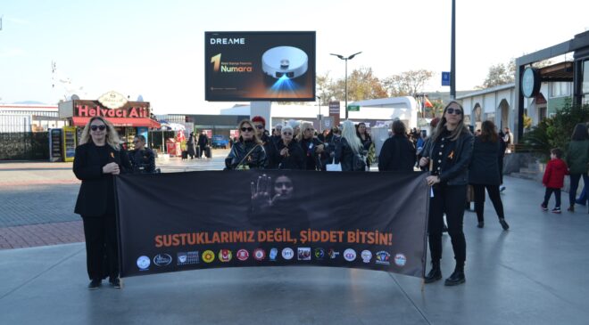 Sahipsiz ayakkabılar kadın cinayetlerini anlattı