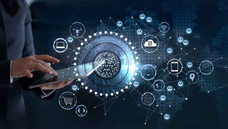 Yeni Teknolojileri İnsani ve Ahlak Değerlerimizi Düşünerek Takipçisi Olalım