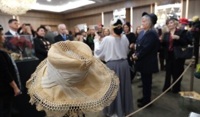 Şapka İnkılabının 100. Yılında Anlamlı Sergi