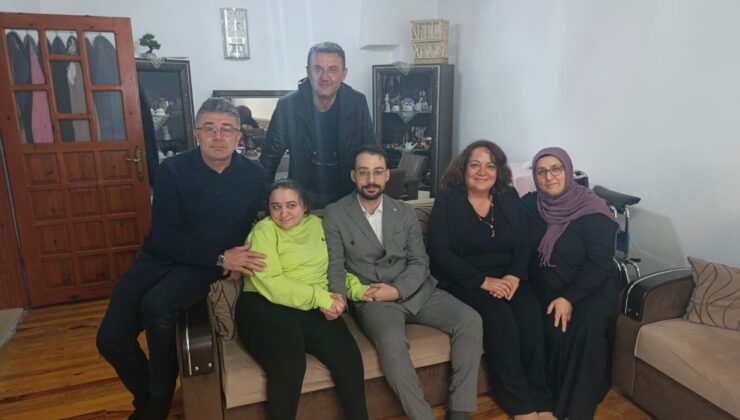 “Toplum, farklılıklarıyla vardır; bu gerçeği görmezden gelenler karanlığa mahkûmdur!”