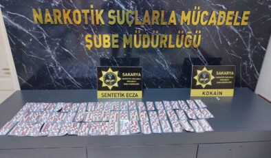 İstanbul’dan Sakarya’ya uzanan uyuşturucu sevkiyatını polis engelledi: 3 gözaltı