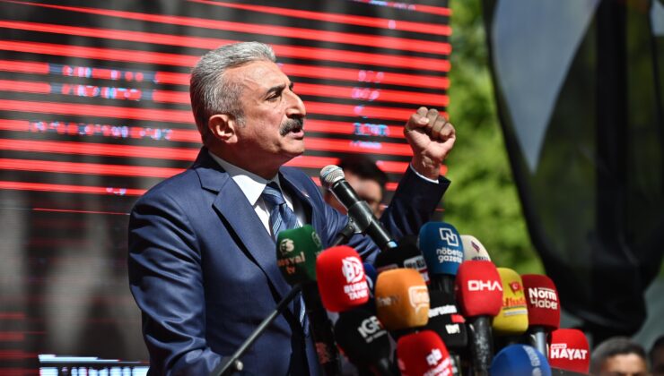 CHP Bursa İl Başkanı Nihat Yeşiltaş’tan yeni yıl mesajı: Karanlık dönemi birlikte aşacağız