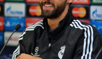  Real Madrid’in yeni teknik direktörü Arbeloa oldu