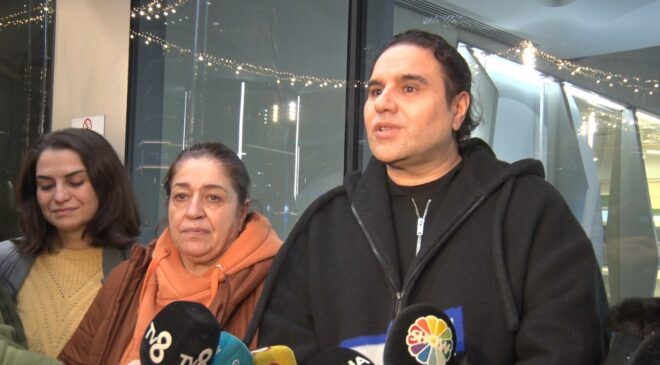 Fatih Ürek’in sevenleri hastaneye geldi