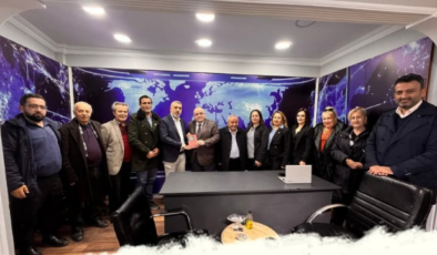 10 Ocak Çalışan Gazeteciler Günü dolayısıyla basın ofisimize anlamlı bir ziyaret gerçekleştirildi.