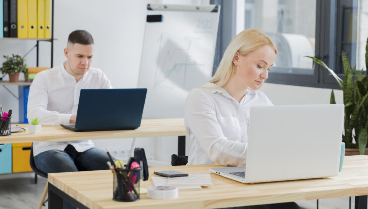 Hareketsiz Yaşam Alarm Veriyor: Uzmanlardan Ofis ve Ev Çalışanlarına Kritik Uyarılar