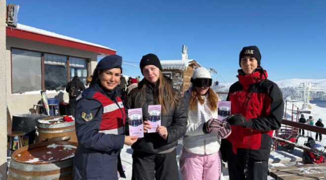 Uludağ’da Jandarma’dan KADES farkındalığı