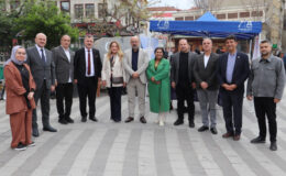 Anahtar Parti Bursa’da 200 bin ata tohumunu 2 saatte dağıttı