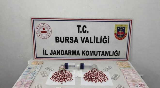 Bursa’da Uyuşturucu Operasyonu: Binlerce Sentetik Hap Ele Geçirildi