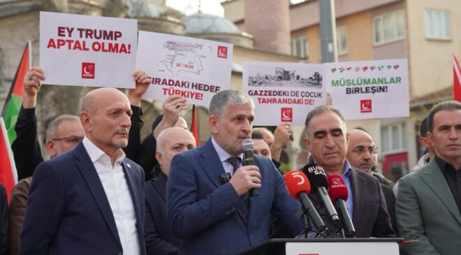 Şehreküstü Meydanı’nda Sert Mesajlar: “Zalimlere Lanet, Mazlumlara Destek”