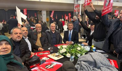 Politik Yalanlardan Bıktık!