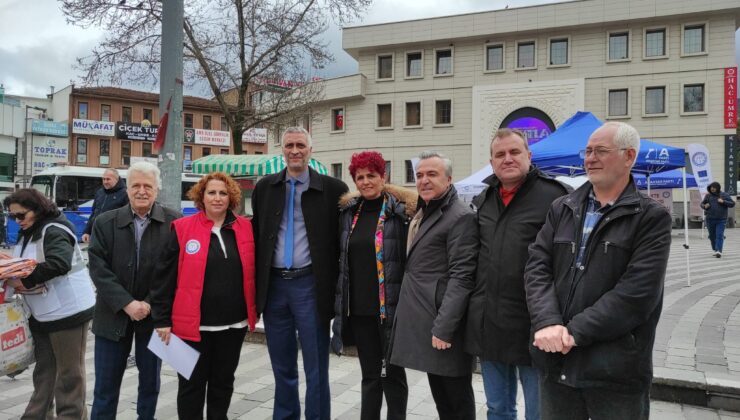 Bursa’da Emeklilerden “Adalet” ve “Kademeli Emeklilik” Çağrısı: