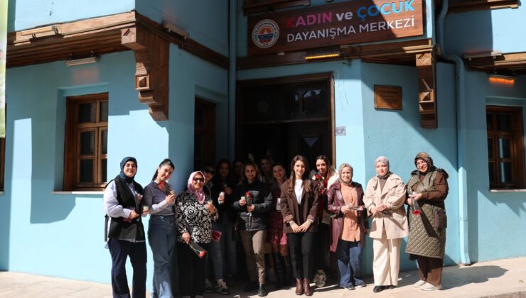 Başkan Deviren: “Yeryüzündeki Her Şey Kadının Eseridir”