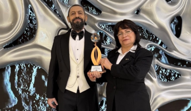 Yılın Barış İnsanı Ödülü Dünyaca Ünlü Yazar Akif Manaf’ın