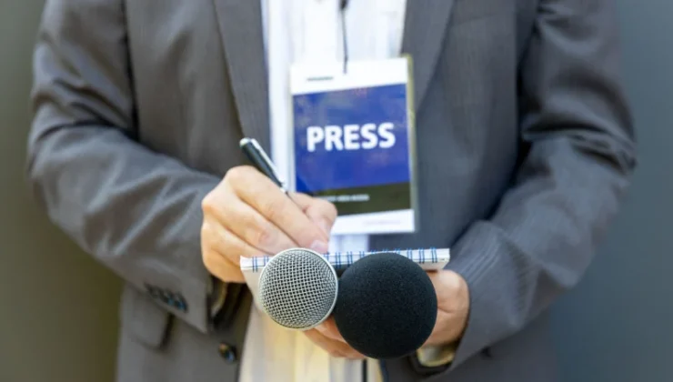 Gazeteciler Sağlıklarını Düşünüyor!