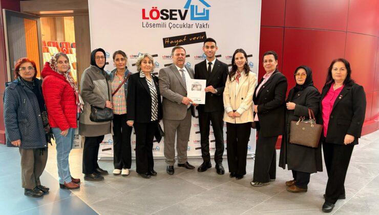 Bursa’da Emeklilerden LÖSEV’e 23 Nisan Hediyesi