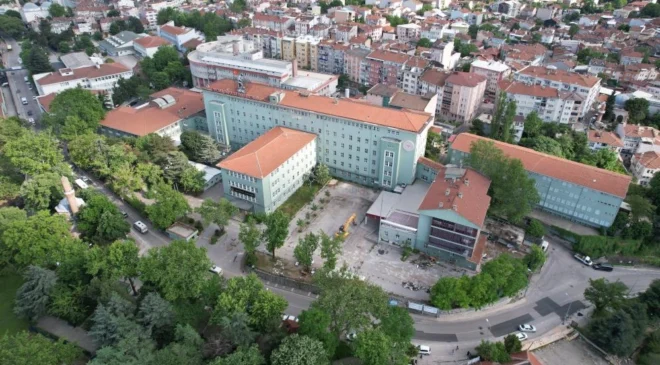 Bursa’nın Bağrına Hançer Saplanırken…