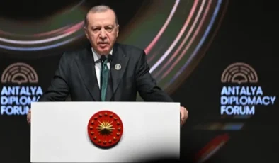 Cumhurbaşkanı Erdoğan’dan Antalya’dan barış ve diyalog mesajı