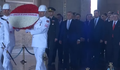19 Mayıs Coşkusu Anıtkabir’de