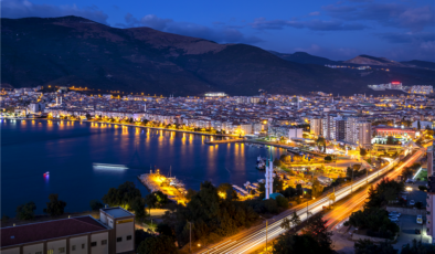 Gemlik’i İhya Edeceğiz Diye Koltuğa…