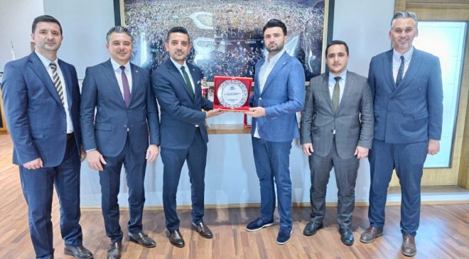 Vergi Müfettişleri Derneği Bursa Şubesi’nden Şampiyon Bursaspor’a Anlamlı Tebrik Ziyareti
