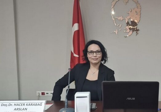 Bursa’da 107 Yıllık Gurur: “Dünya Çözülürken Bir Başkaldırı”