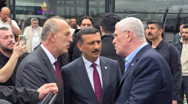 “Büyükşehir Bursa’nın Yaralarını Sarmıyor”